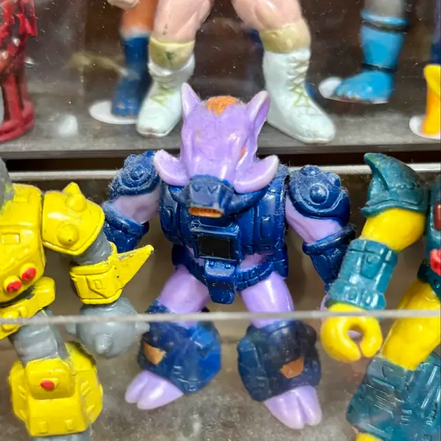 Swiny Boar, Battle Beasts: Series 1