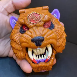 Mighty Max Grapples With Battle Cat, Mighty Max: Doom Zones