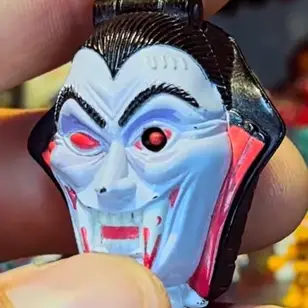 Vampyre, Mighty Max: Shrunken Heads
