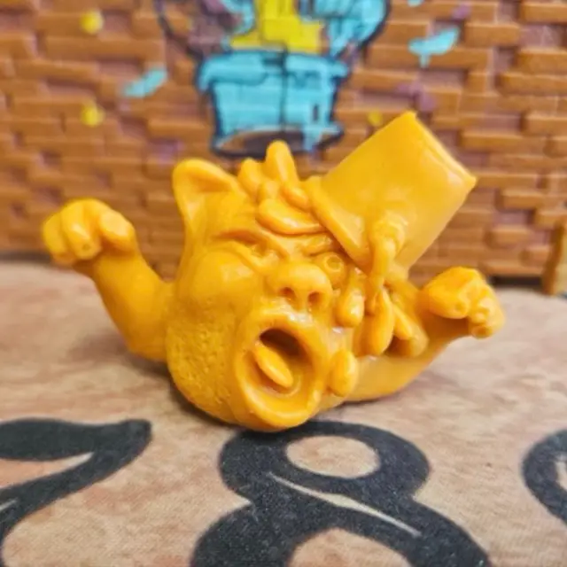 Perk, Mini Boglins: The Jokers, Sand