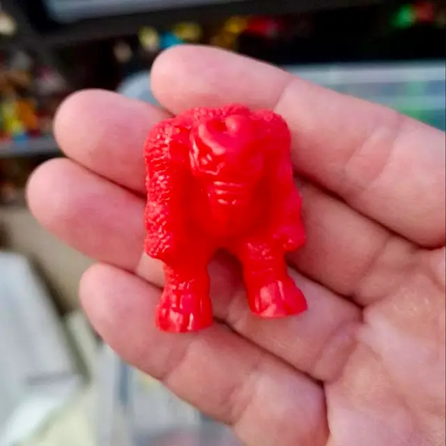 Behemoth #4, Monster in My Pocket: Series 1, Red