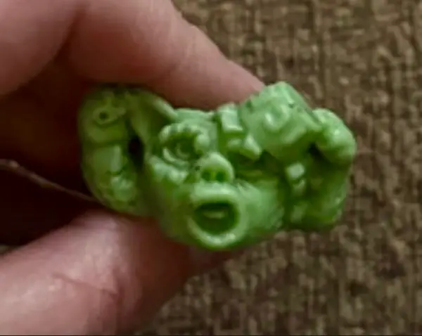 Chill, Mini Boglins: The Cool Dudes, Green