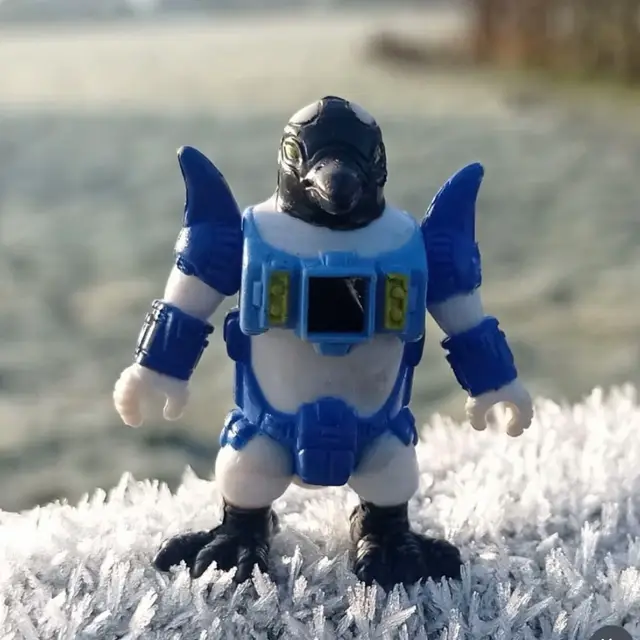 Pungnacious Penguin, Battle Beasts: Series 3