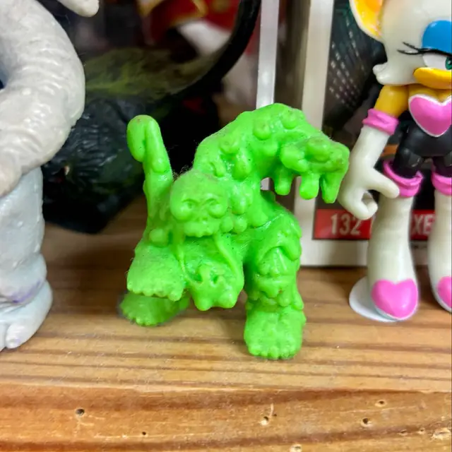 Ectoplasmic Phantom #61, Monster in My Pocket: Series 2, Neon Green