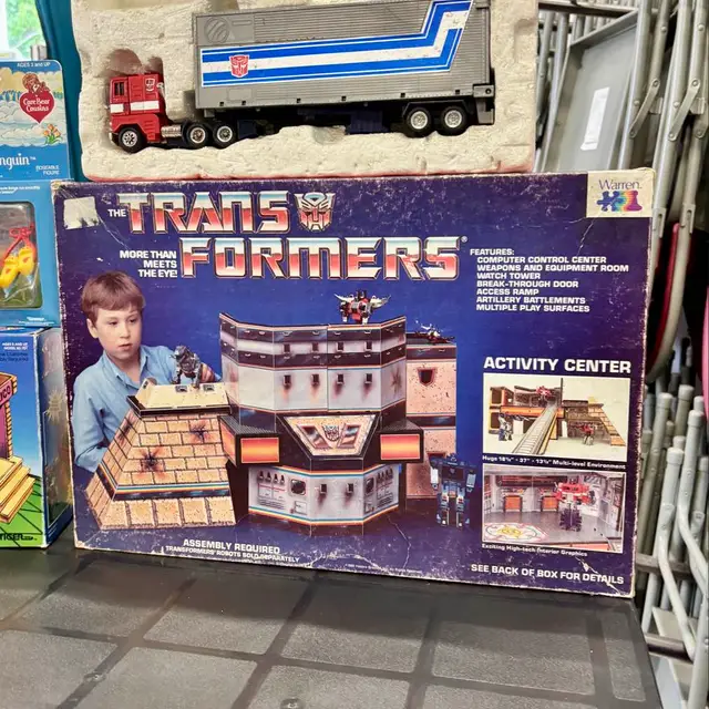 Activity Center, G1 Transformers: Mail Away/Promotions (1985)