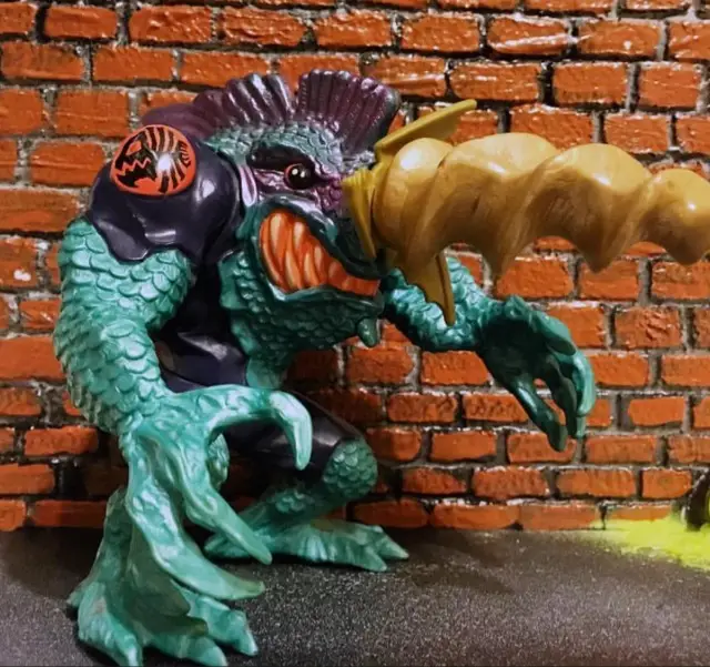 Slash, Street Sharks: Series 1