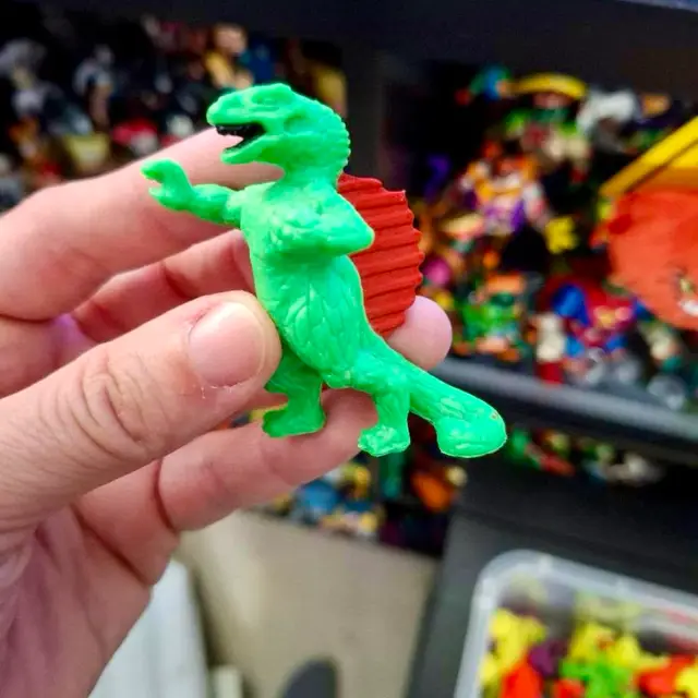Spinosaurus #150, Monster in My Pocket: Series 6: Dinosaurs, Neon Green With Red