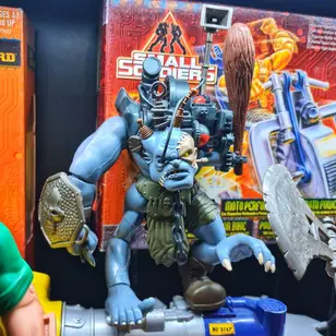 Freakenstein, Small Soldiers: 6-inch Figures