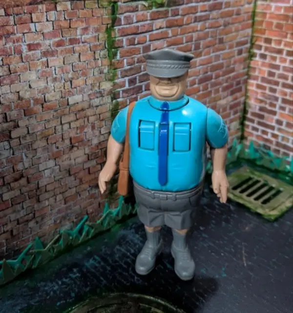 Mail Fraud Ghost (Haunted Humans), The Real Ghostbusters: Wave 4