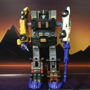 Menasor, G1 Transformers: Stunticons (1986)