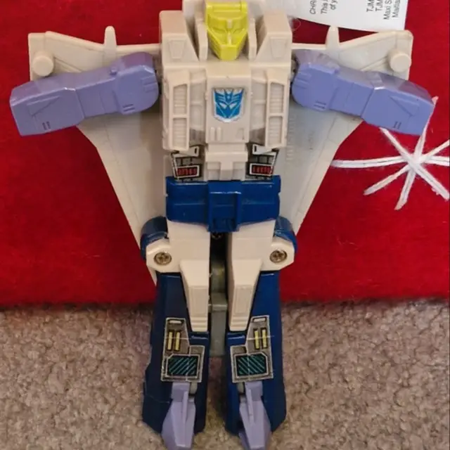 Needlenose, G1 Transformers: Decepticon Targetmasters (1987)