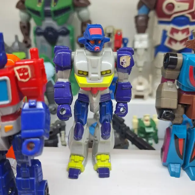 Off-Road Cycle with Axer, G1 Transformers: Action Masters (1990-1991)