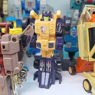 Ruckus, G1 Transformers: Decepticons (1988)