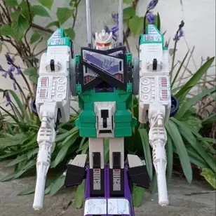 Sixshot, G1 Transformers: Decepticons (1987)