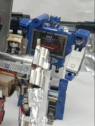 Soundwave and Buzzsaw, G1 Transformers: Decepticons (1984)