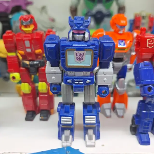 Soundwave with Wingthing, G1 Transformers: Action Masters (1990-1991)