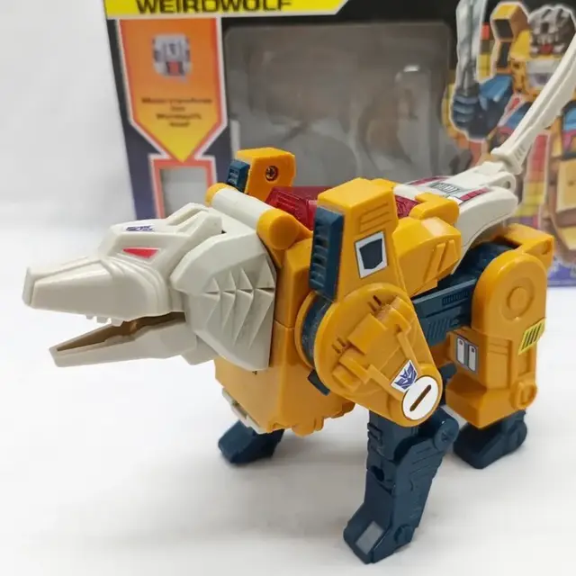 Weirdwolf with Monzo, G1 Transformers: Decepticon Headmasters (1987-1988)